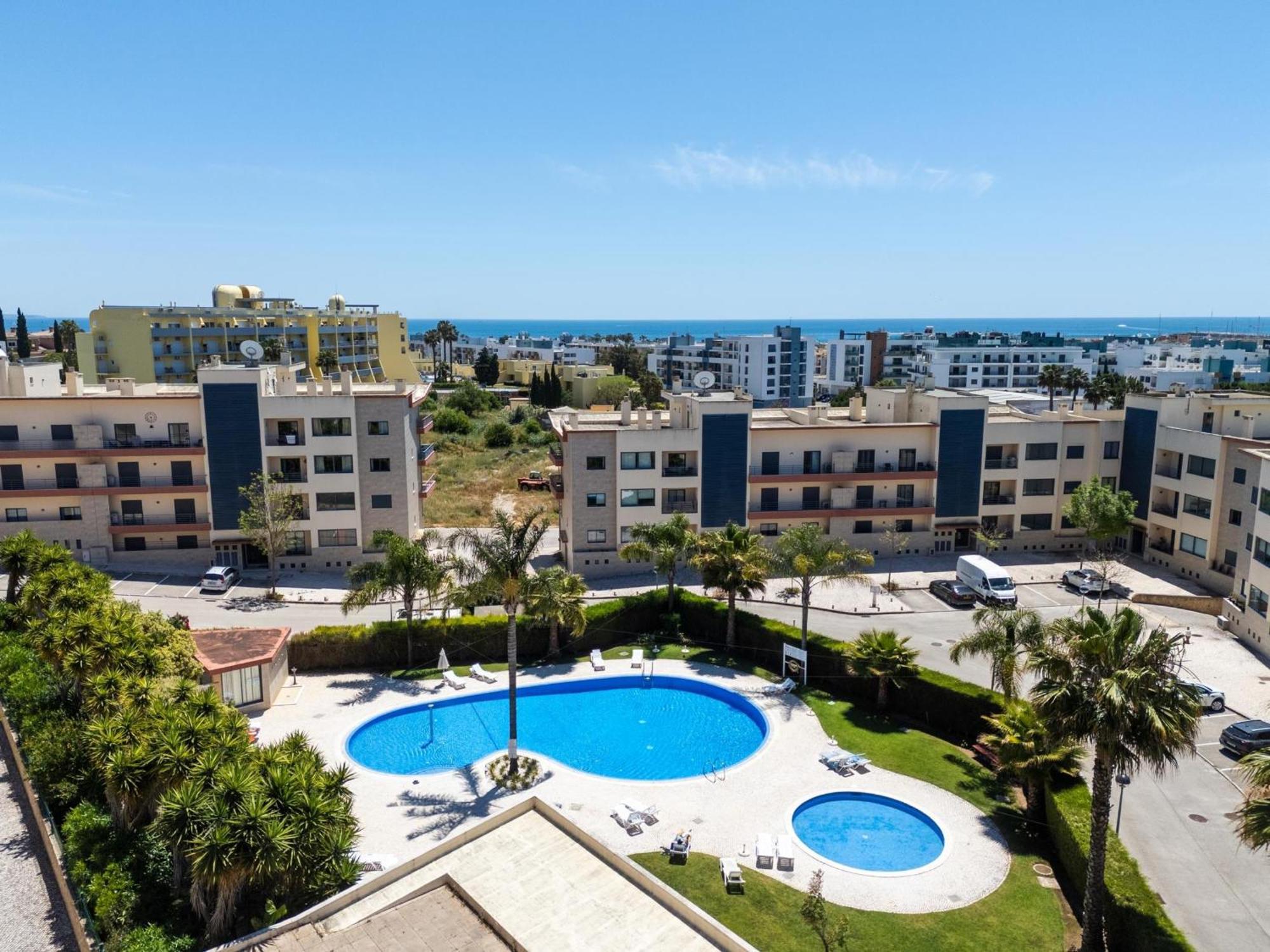 Moderne A Avec Piscines, Proche De La Marina - Pt-1-44 Apartamento Lagos